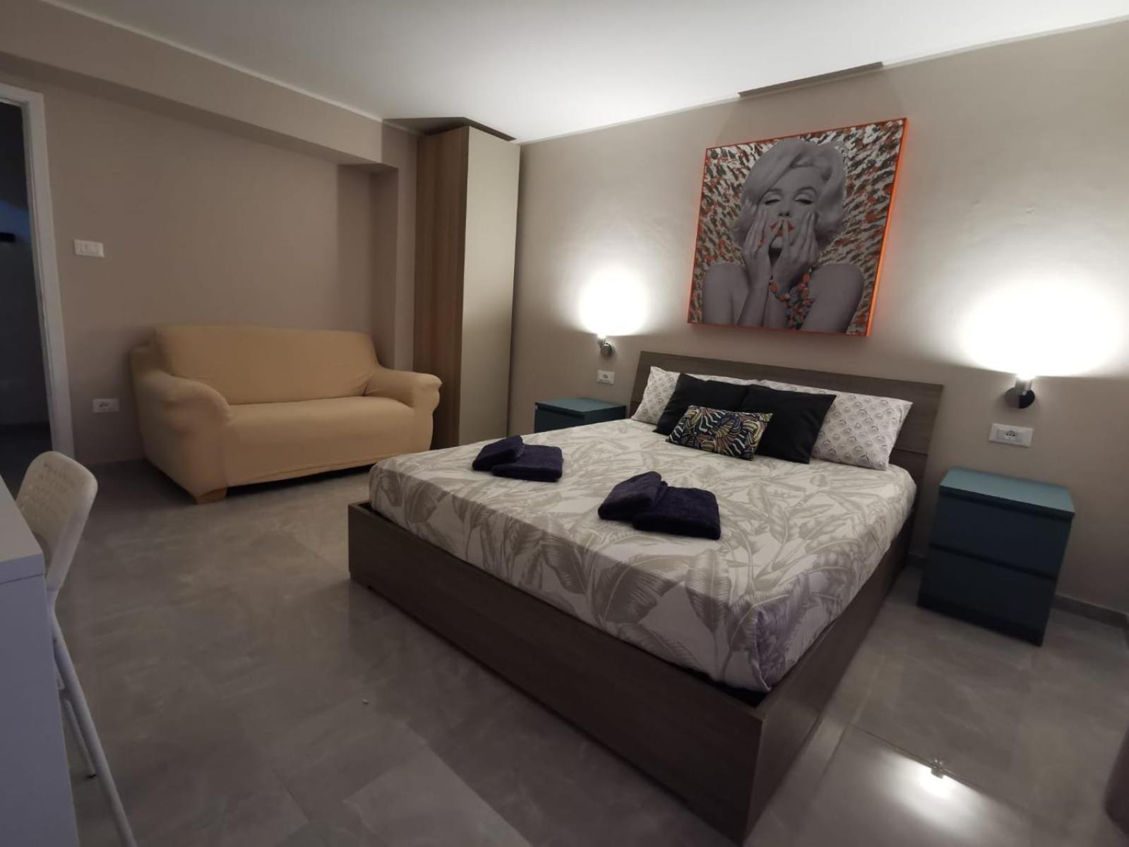Bed and Breakfast La Dimora Degli Artisti Pescara Habitación foto